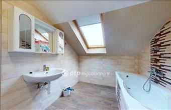 Eladó Tiszavasvári tégla lakás hirdetés (92728799)