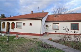 Eladó Budapest XX. kerületi családi ház hirdetés (82772543)