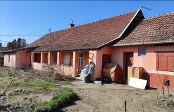 Eladó Erdőteleki családi ház hirdetés (77568776)