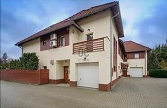 Eladó Szentendrei családi ház hirdetés (44343574)