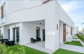 Eladó Spanyolországi sorház hirdetés (45598389)