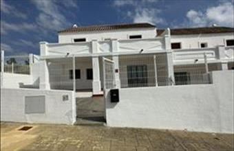 Eladó Spanyolországi sorház hirdetés (83373734)