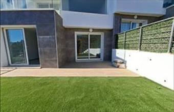 Eladó Spanyolországi sorház hirdetés (23273994)