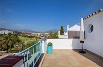 Eladó Spanyolországi sorház hirdetés (83438444)