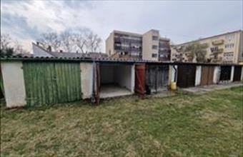 Kiadó Kaposvári egyedi garázs hirdetés (14296353)