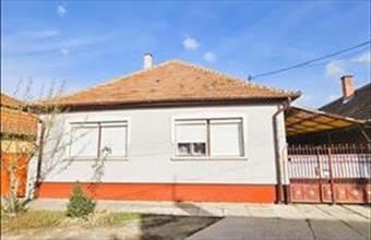 Eladó Kiskunhalasi családi ház hirdetés (77958441)