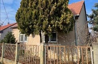 Eladó Székesfehérvári családi ház hirdetés (19733154)