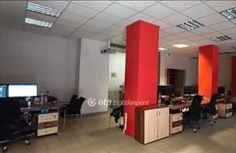 Eladó Dunaújvárosi üzlethelyiség utcafronton hirdetés (43195725)