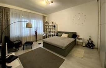 Eladó Budapest VI. kerületi tégla lakás hirdetés (94873763)