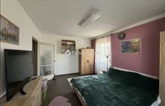 Eladó Pécsi panel lakás hirdetés (43955632)