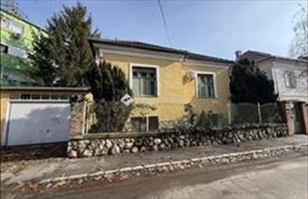 Eladó Pécsi családi ház hirdetés (33326478)