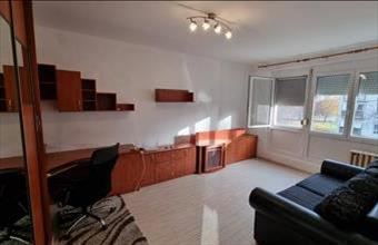 Eladó Paksi panel lakás hirdetés (92863699)