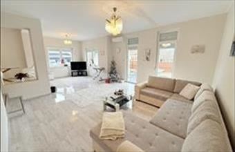 Eladó Budapest XVIII. kerületi családi ház hirdetés (27799985)