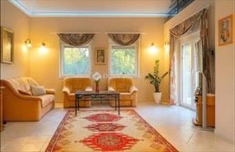 Eladó Debreceni családi ház hirdetés (15494222)