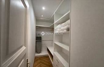 Eladó Budapest VI. kerületi tégla lakás hirdetés (88768454)