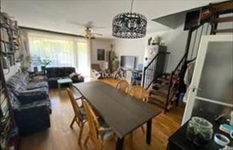 Eladó Budapest XVIII. kerületi csúsztatott zsalus lakás hirdetés (17473773)