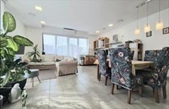 Eladó Mogyoródi családi ház hirdetés (17234777)