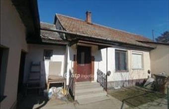 Eladó Kiskőrösi házrész hirdetés (44234722)