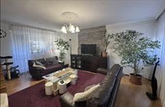 Eladó Nyíregyházai sorház hirdetés (77969537)