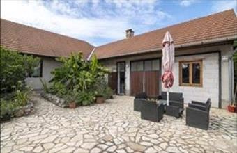 Eladó Dánszentmiklósi családi ház hirdetés (53252457)