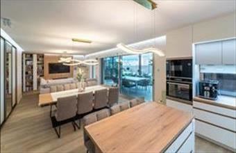 Eladó Budapest III. kerületi tégla lakás hirdetés (59495954)