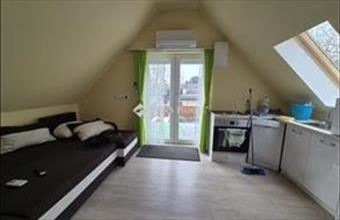 Eladó Balatonkenesei hétvégi ház hirdetés (74444131)