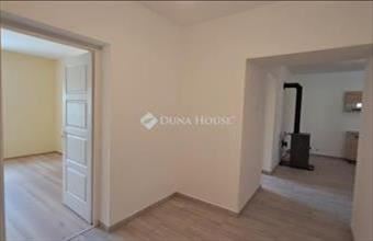 Eladó Bakonyai családi ház hirdetés (34959641)