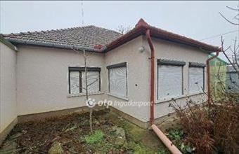 Eladó Szentesi családi ház hirdetés (55215433)