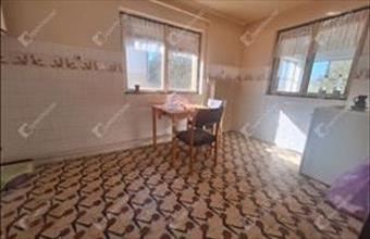 Eladó Somlószőlősi családi ház hirdetés (92943449)