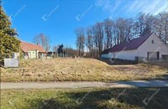 Eladó Halastói lakóövezeti telek hirdetés (39523399)