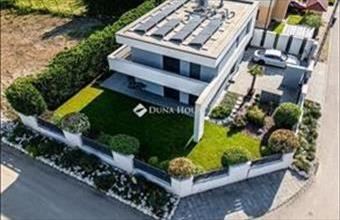 Eladó Budapest XXII. kerületi családi ház hirdetés (54495185)