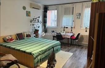 Eladó Pécsi tégla lakás hirdetés (45717779)