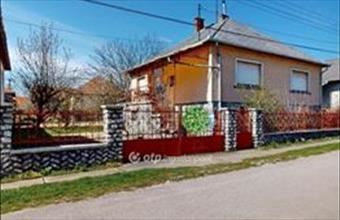 Eladó Edelényi családi ház hirdetés (54439236)