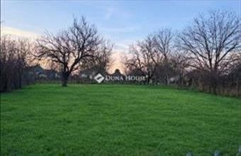 Eladó Úri családi ház hirdetés (64839492)