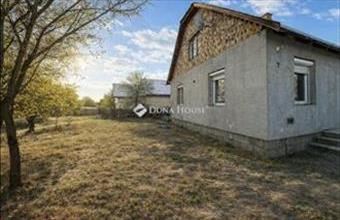 Eladó Monorierdői családi ház hirdetés (62796345)