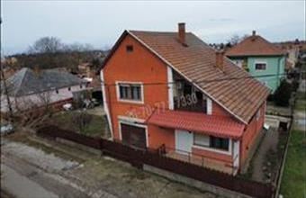 Eladó Jászapáti családi ház hirdetés (43797289)