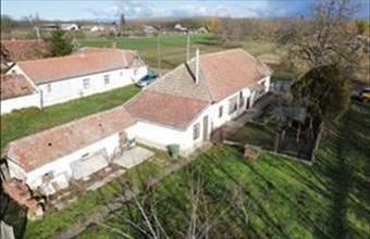 Eladó Jászágói családi ház hirdetés (75339535)