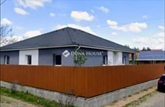 Eladó Pilisi családi ház hirdetés (66624653)