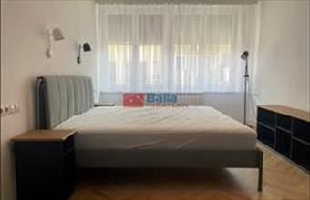 Kiadó Váci tégla lakás hirdetés (32993436)