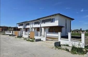 Eladó Balatonföldvári tégla lakás hirdetés (99526988)