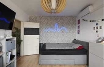 Eladó Pécsi panel lakás hirdetés (79673753)