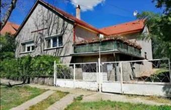 Eladó Máriahalomi családi ház hirdetés (84526692)