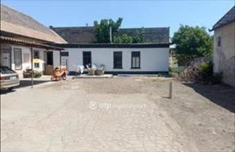 Eladó Kiskunlacházai házrész hirdetés (45369787)