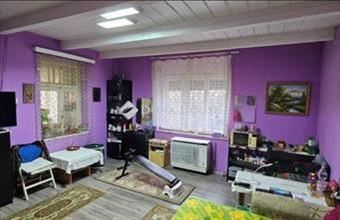 Eladó Tápiószecsői családi ház hirdetés (16828383)