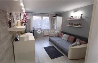 Eladó Budapest XV. kerületi panel lakás hirdetés (32729447)