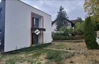 Eladó Pécsi tégla lakás hirdetés (94745663)