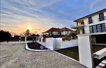 Eladó Balatonfüredi ikerház hirdetés (77435391)