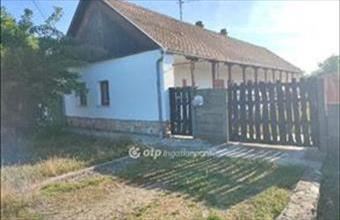 Eladó Mezőberényi családi ház hirdetés (44622648)