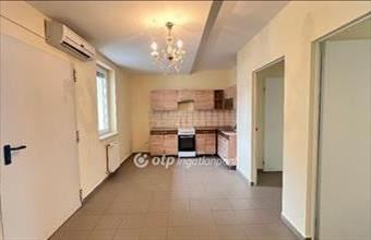 Eladó Egeri tégla lakás hirdetés (24471128)