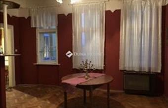 Eladó Pécsi tégla lakás hirdetés (99935435)